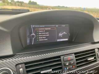 BMW 3  2009