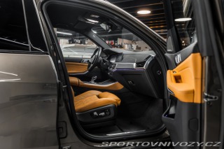 BMW X5 45e xDrive M-paket, DPH. 2023