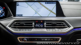 BMW X5 45e xDrive M-paket, DPH. 2023