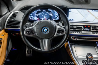 BMW X5 45e xDrive M-paket, DPH. 2023