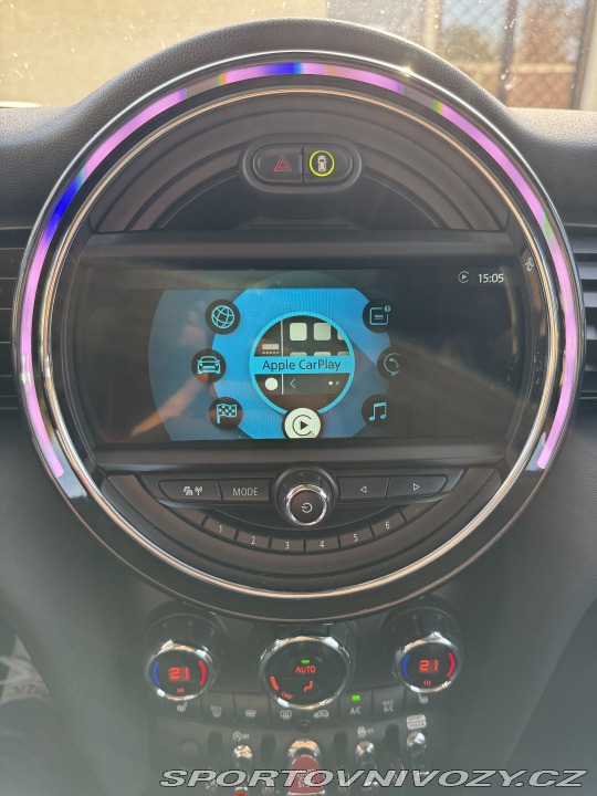 Mini Cooper F55 2018