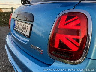 Mini Cooper F55 2018