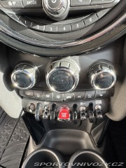 Mini Cooper F55 2018