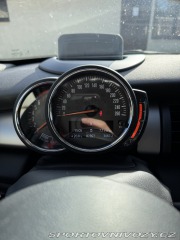 Mini Cooper F55 2018