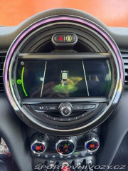 Mini Cooper F55 2018