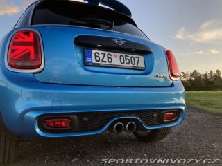 Mini Cooper F55 2018