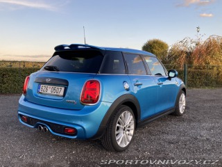 Mini Cooper F55 2018