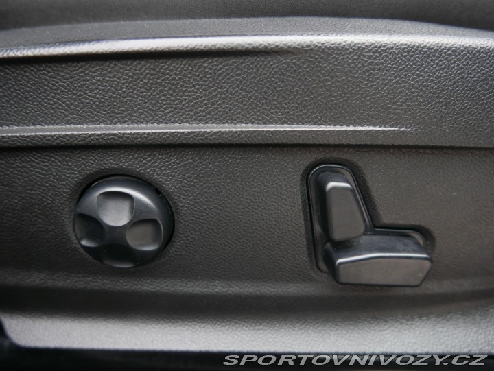 Alfa Romeo Stelvio 2,0i Turbo 280 Q4 REZERVA 2017