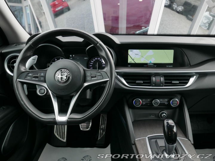 Alfa Romeo Stelvio 2,0i Turbo 280 Q4 REZERVA 2017