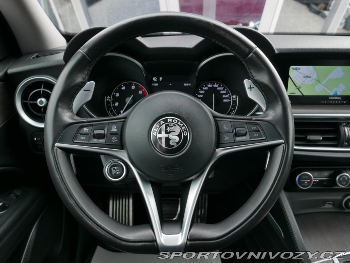 Alfa Romeo Stelvio 2,0i Turbo 280 Q4 REZERVA 2017