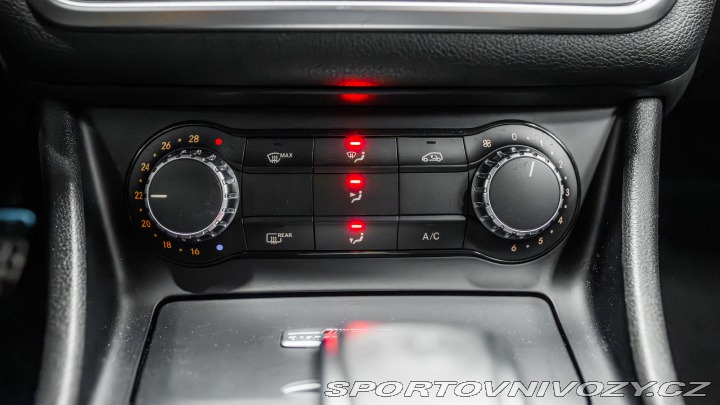 Mercedes-Benz CLA 45AMG 4-MATIC SB, DPH, OR 2016