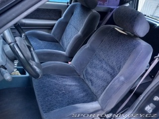Renault Ostatní modely Clio 1.8 16V 1995