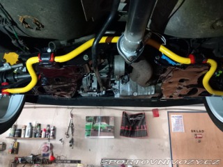 Renault Ostatní modely Clio 1.8 16V 1995