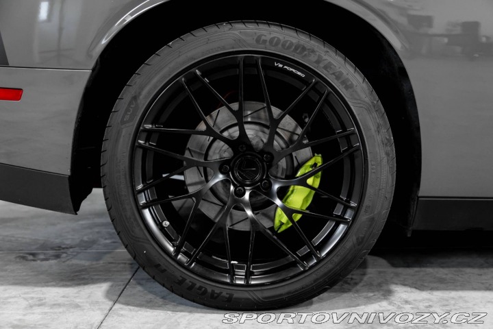 Dodge Challenger 392 Hemi Scat Pack Shake 2018