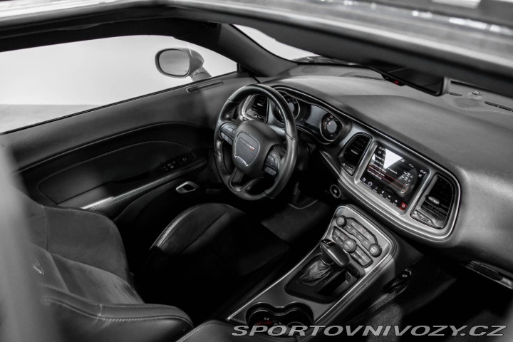 Dodge Challenger 392 Hemi Scat Pack Shake 2018