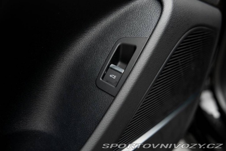 Audi RS Q8 Performance, Keramické b 2024
