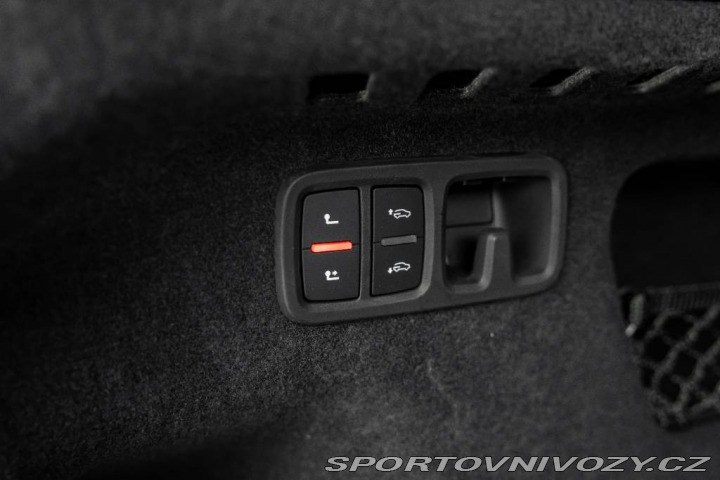 Audi RS Q8 Performance, Keramické b 2024