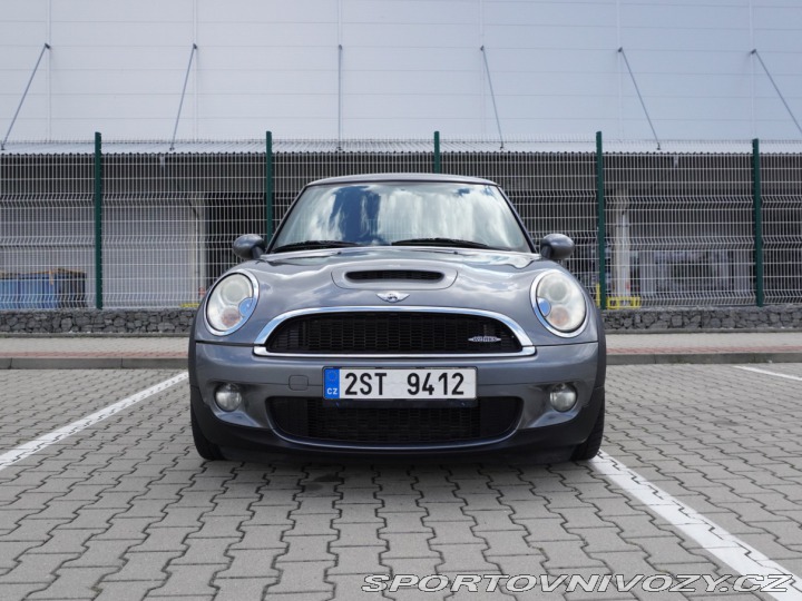 Mini Cooper MINI John Cooper Works R5 2008
