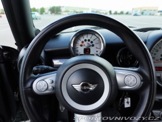 Mini Cooper MINI John Cooper Works R5 2008