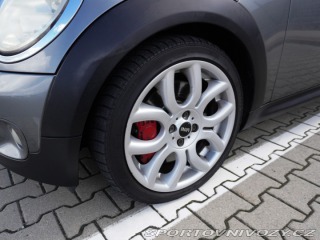 Mini Cooper MINI John Cooper Works R5 2008