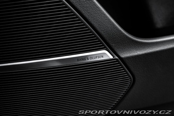 Audi SQ8 Karbon, Valcona, B&O, 2020
