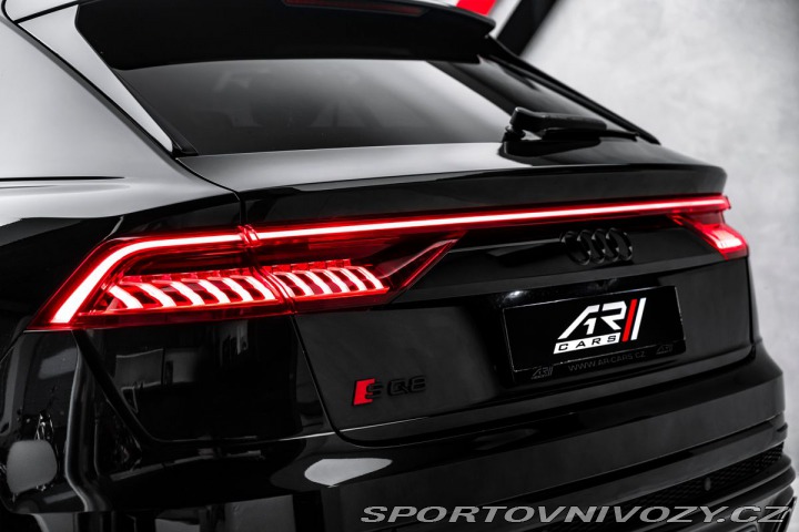 Audi SQ8 Karbon, Valcona, B&O, 1800