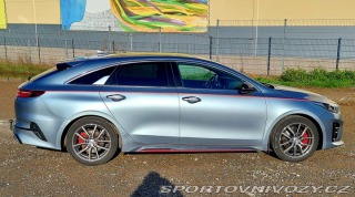 Kia ProCeed  1800