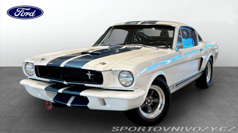Ford Mustang Shelby GT350R Fastback 4.7 V8