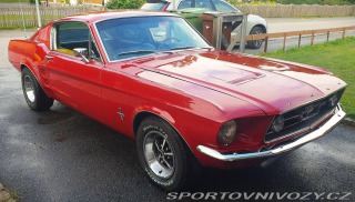 Ford Mustang 390GT Fastback S-code
