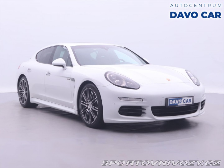 Porsche Panamera 3,0 V6 221kW Turbodiesel 2015