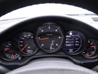 Porsche Panamera 3,0 V6 221kW Turbodiesel 2015