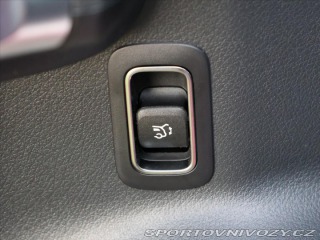 Mercedes-Benz Ostatní modely GLB 2,0 220 4Matic AMG Premiu 2025