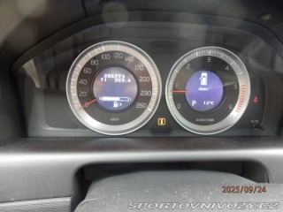 Volvo Ostatní modely XC60 2,4   Summum AWD 158kW 20 2012
