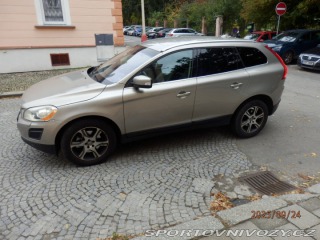 Volvo Ostatní modely XC60 2,4   Summum AWD 158kW 20 2012