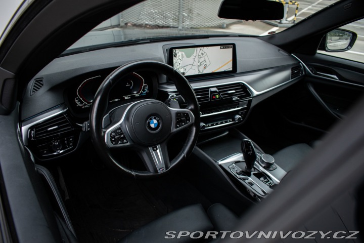 BMW 5 530e xDrive M Paket A/T 2021