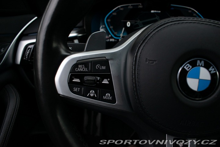 BMW 5 530e xDrive M Paket A/T 2021