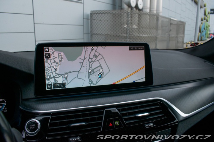 BMW 5 530e xDrive M Paket A/T 2021