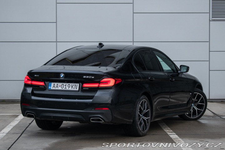 BMW 5 530e xDrive M Paket A/T 2021