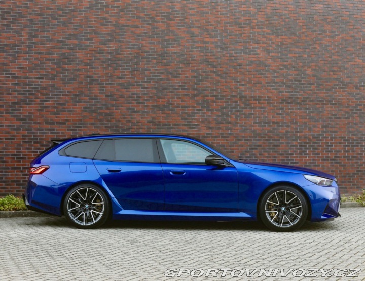 BMW M5 xdrive Touring | Marina 2025