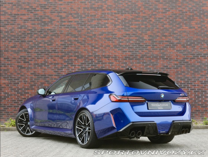 BMW M5 xdrive Touring | Marina 2025