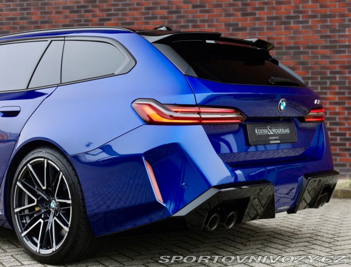 BMW M5 xdrive Touring | Marina 2025