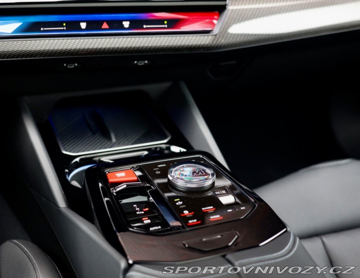 BMW M5 xdrive Touring | Marina 2025