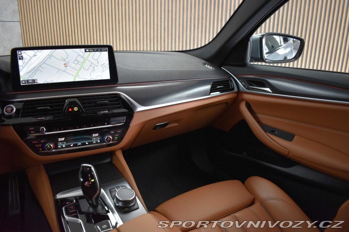 BMW 5 530d xD*REZERVACE* 2022