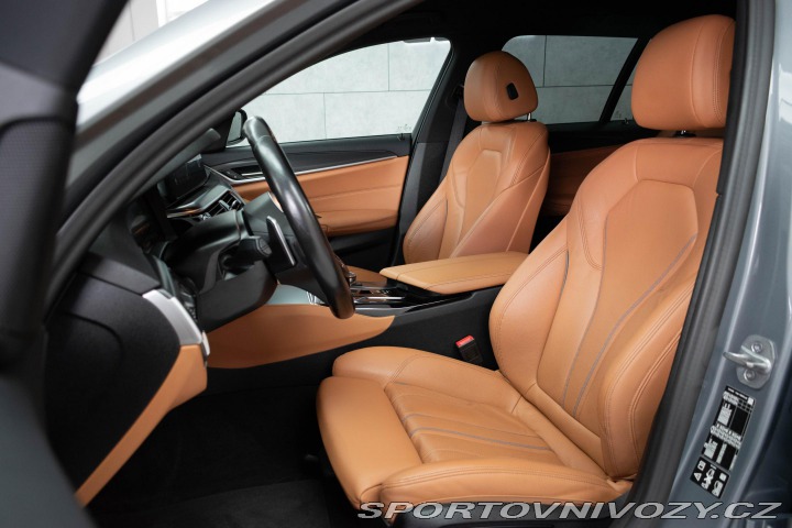 BMW 5 530d xD*REZERVACE* 2022