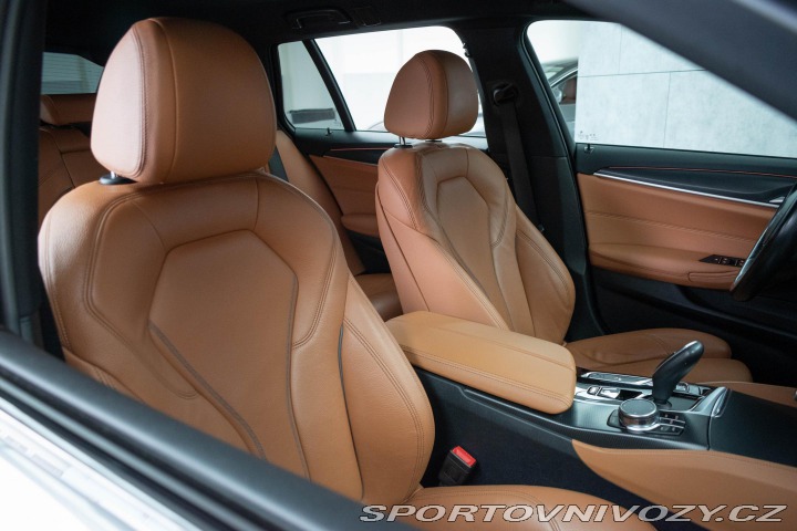 BMW 5 530d xD*REZERVACE* 2022