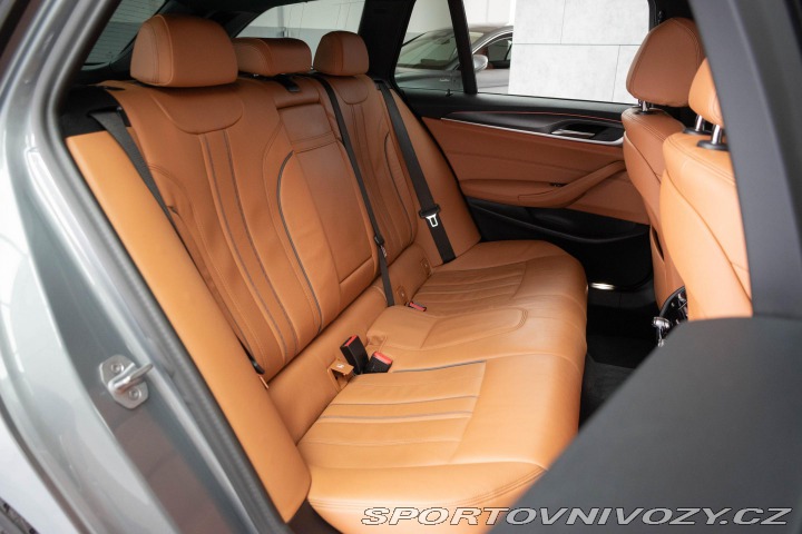 BMW 5 530d xD*REZERVACE* 2022