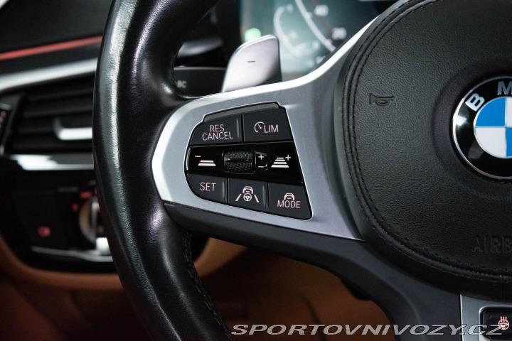 BMW 5 530d xD*REZERVACE* 2022