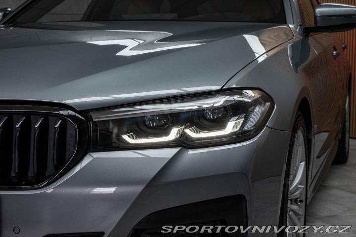 BMW 5 530d xD*REZERVACE* 2022