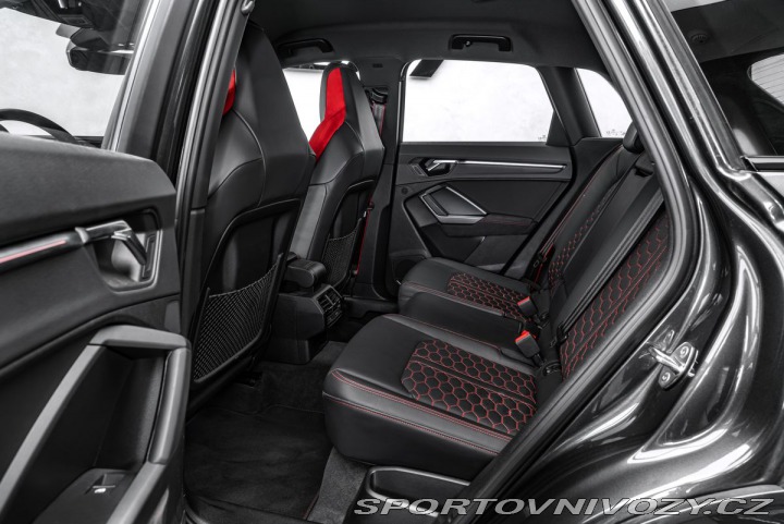 Audi RS Q3 2,5TFSI Q Keramiky RS pak 1800