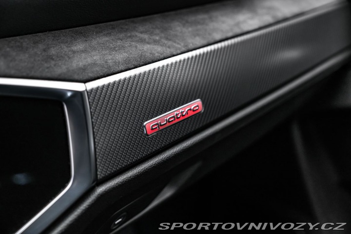 Audi RS Q3 2,5TFSI Keramiky RS paket 2020